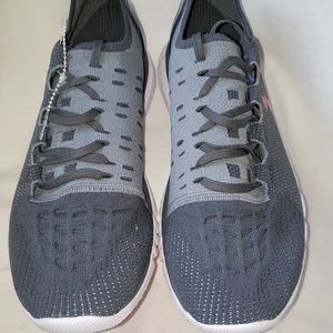 Woman under armour running sneakers